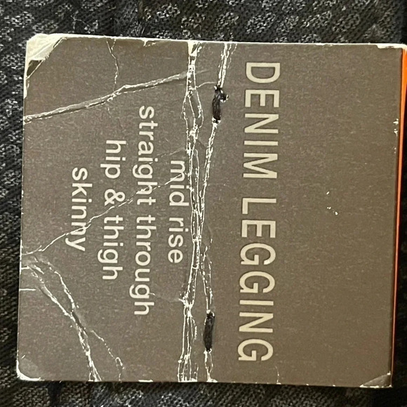 Mossimo Denim Legging Premium Womens Size 10 Black Snake Print Jeans Skinny - Picture 4 of 4